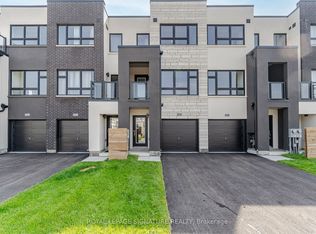 4886 Valera Rd, Burlington, ON L7M2A9