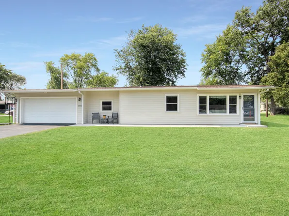 12722 Short St, Crown Point, IN 46307