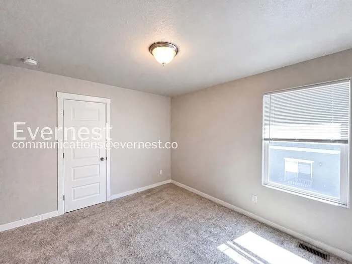 2405 Falkirk Dr — Photo 17