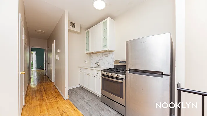 Rented by Nooklyn NYC LLC | media 1