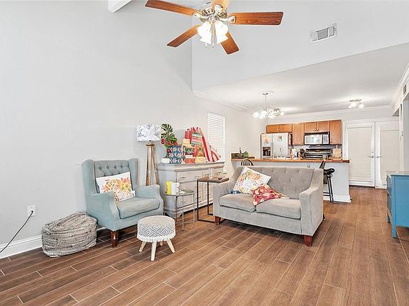 2nd image of 531 Cedarwood Dr #531