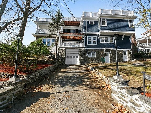 4th image of 74 Rockland Ave