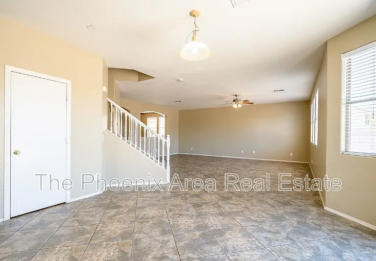 45992 W Dutchman Dr — Photo 17
