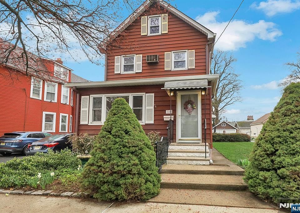 1st image of 148 Magnolia Ave
