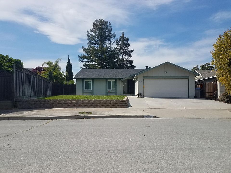 1st image of 6143 Winnebago Ct