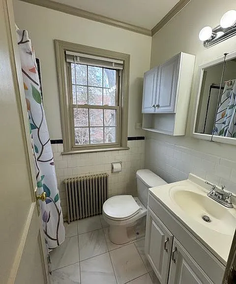 2236 40th Pl NW #4 — Photo 9