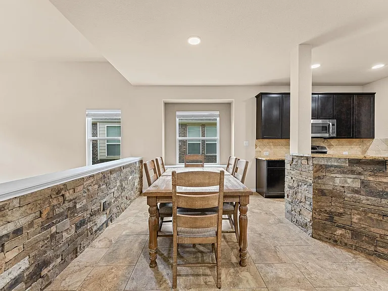 9974 Stone Creek Ln — Photo 18