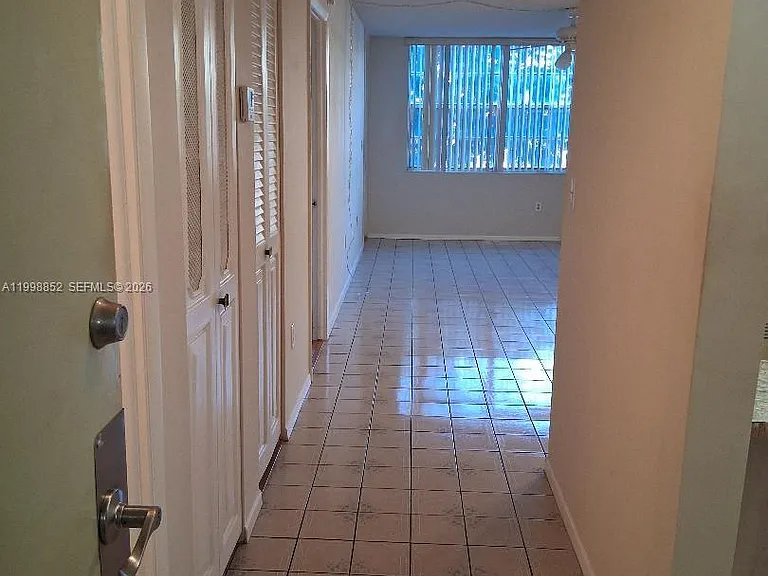 1100 Saint Charles Pl #213 — Photo 7