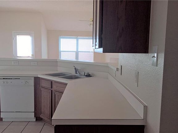 5th image of 533 Rock Prairie Ln