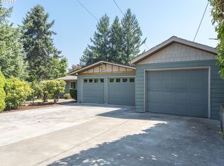 8300 SW Miller Hill Rd, Beaverton, OR 97007