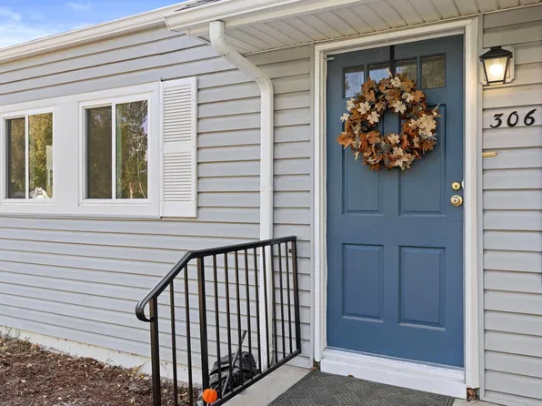 306 6th St, Windsor, CO 80550