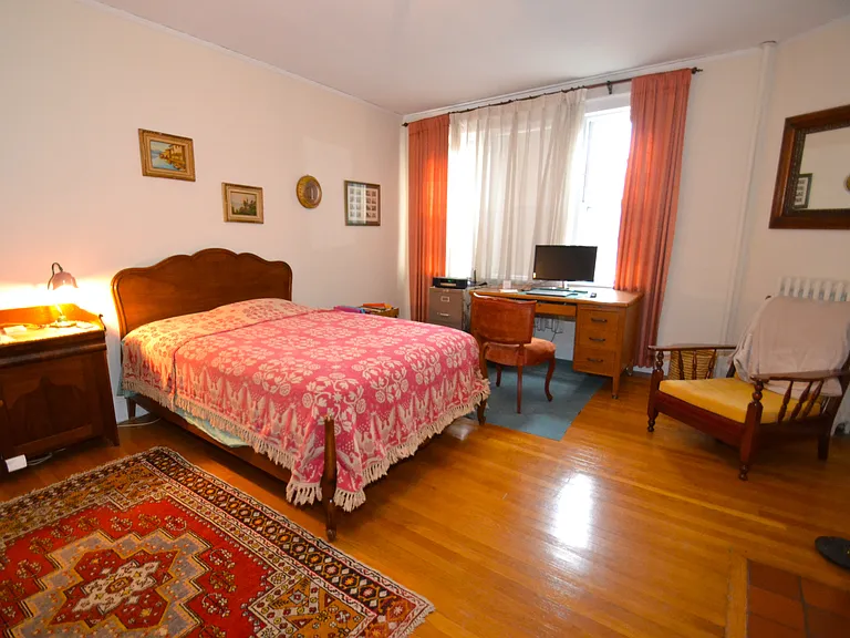 86 Buckingham St #32 — Photo 4