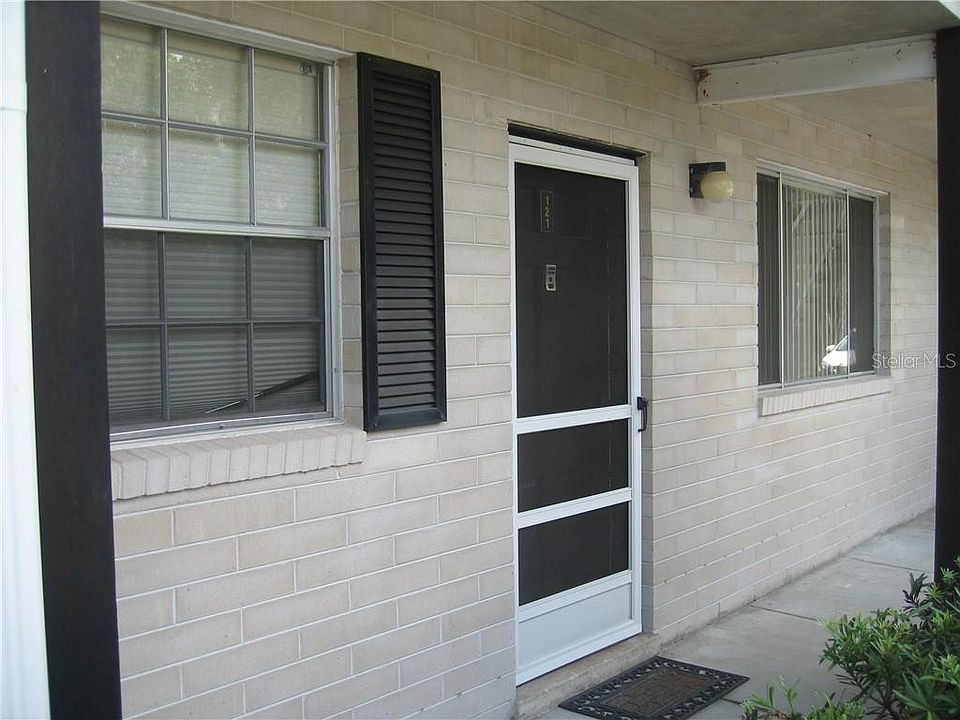 1st image of 1250 Denning Dr #121