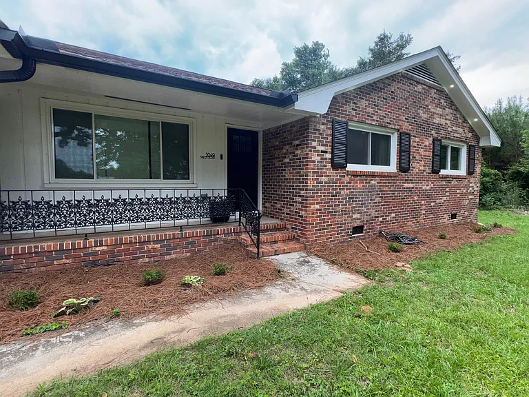 3049 Salem Rd SE — Photo 12