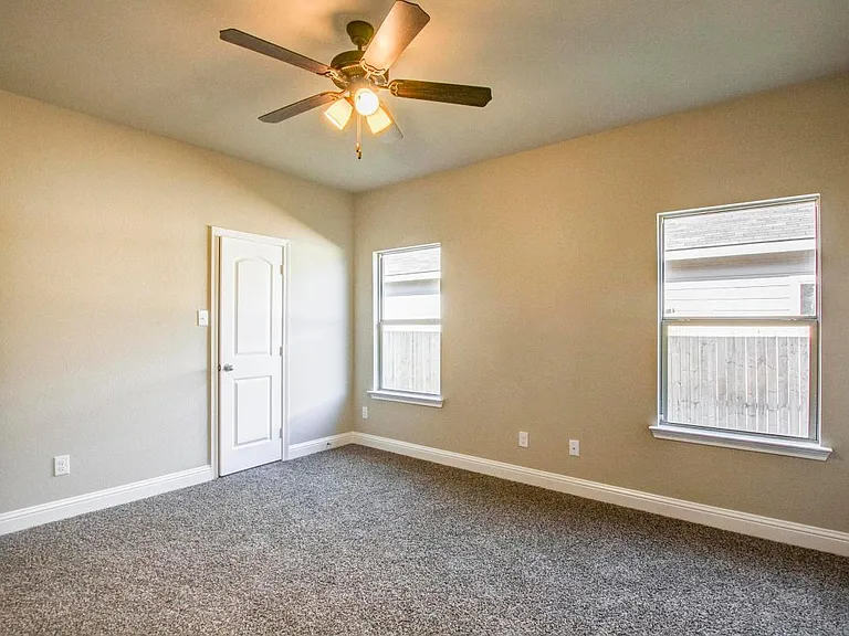 424 Canvas Ct — Photo 22