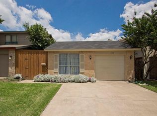 2909 Antares Cir, Garland, TX 75044