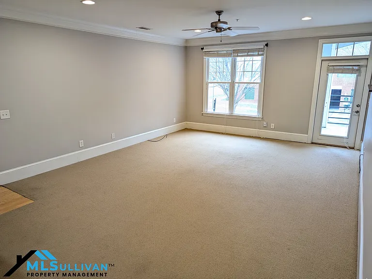 401 Finsbury St #200-1 — Photo 9