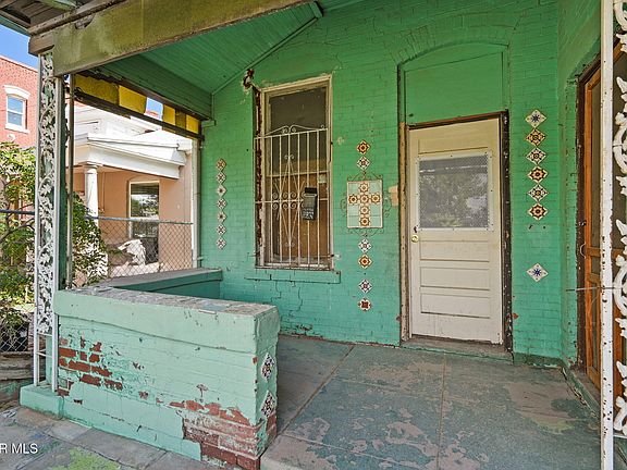 4th image of 1120 Myrtle Ave