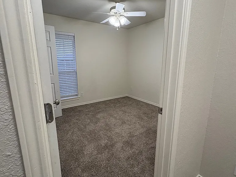 210 Sugarloaf Ave — Photo 19