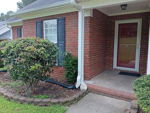 2nd image of 1939 Shoreline Dr