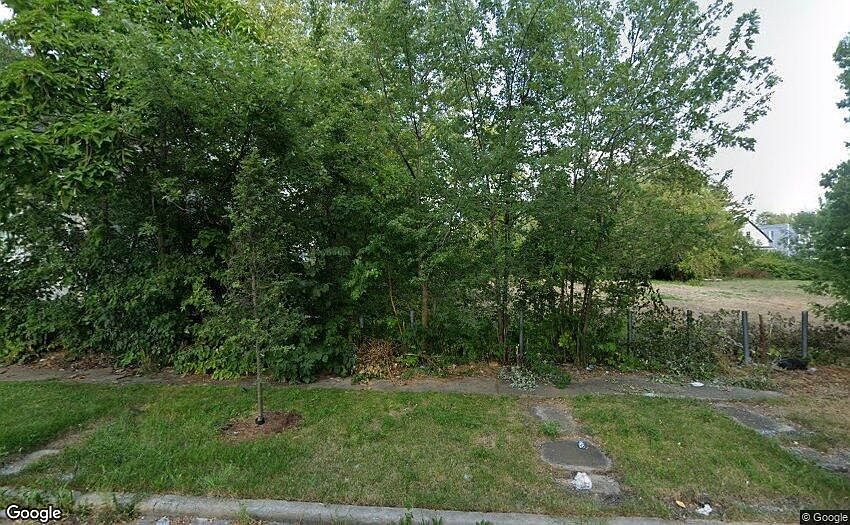1st image of 10539 S Perry Ave