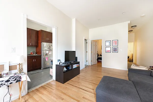 Rented by Corcoran | media 12