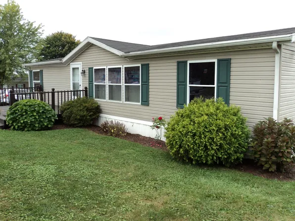 Suburban Estates, 33 Maruca Dr #5ba70a3c9, Greensburg, PA 15601