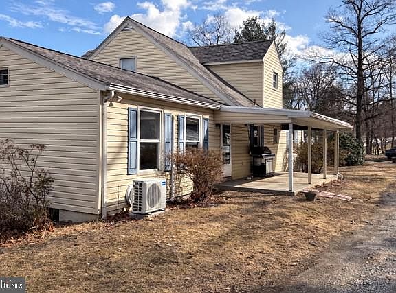 2nd image of 5598 Furnace Rd