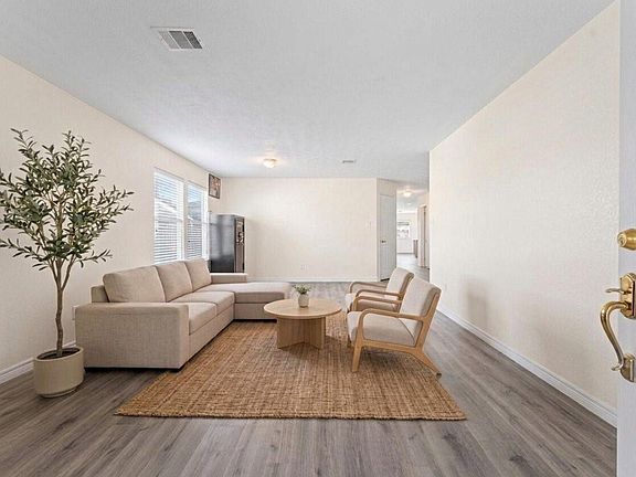 4th image of 18223 Sable Tree Dr