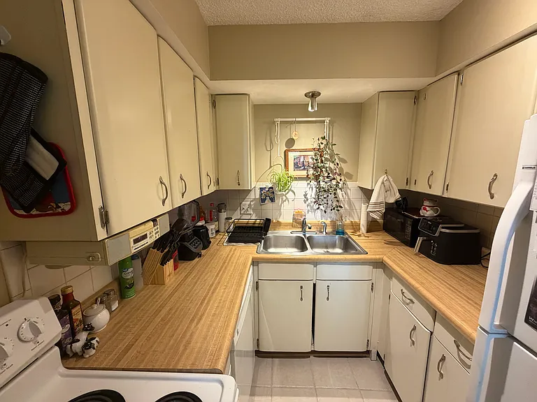 112 Lemans Ct #112 — Photo 5