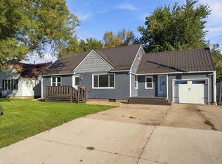 11970 111th St, Leota, MN 56153