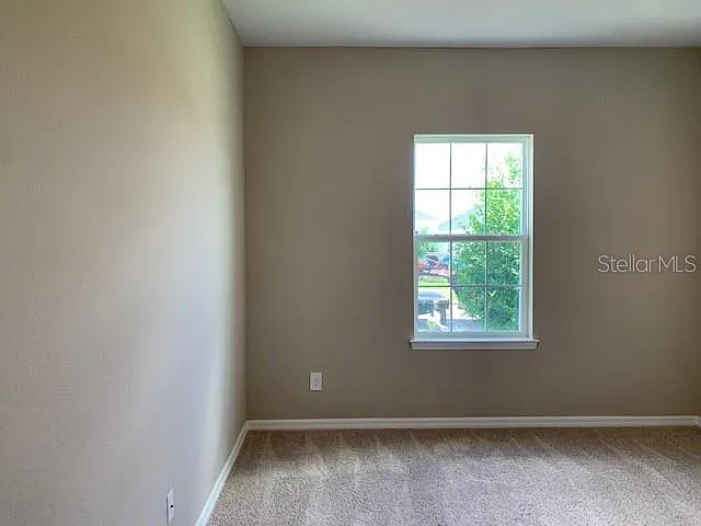 2919 Crest Wave Dr — Photo 3