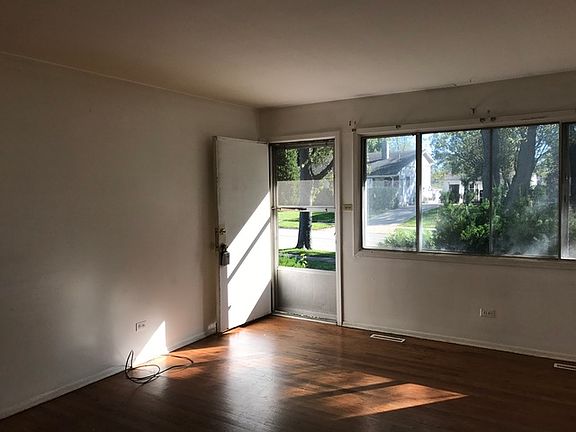 2nd image of 68 E Drummond Ave