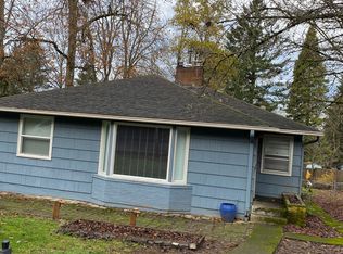 9529 SW 62nd Dr, Portland, OR 97219