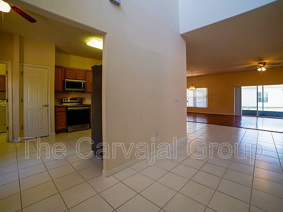 4th image of 1196 Glendora Rd N