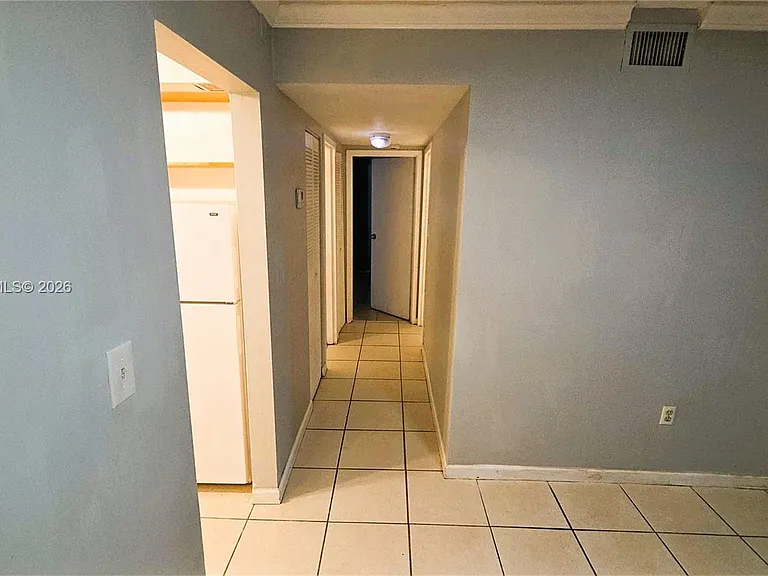 4344 NW 9th Ave #10-2B — Photo 8