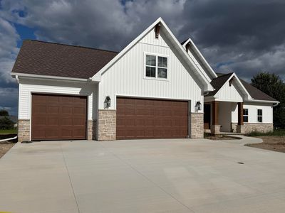 1766 Arbor Gate Ln, Green Bay, WI, 54311