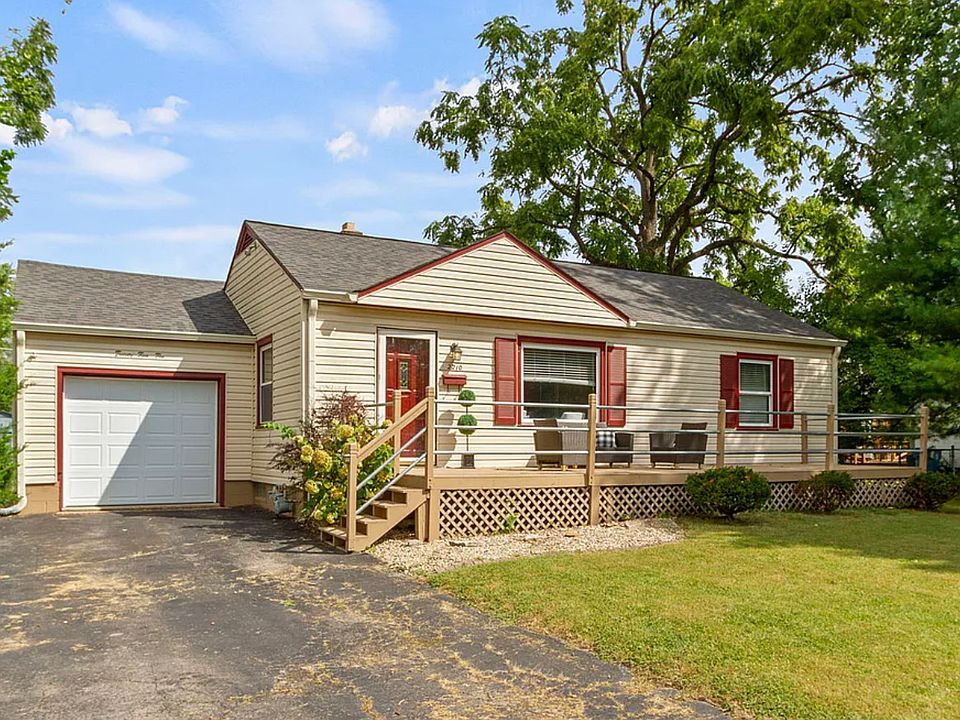 South facing bungalow on quiet street in Washington Twp Schools.