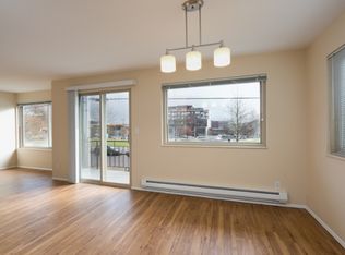 2216 NW 58th St APT 101, Seattle, WA 98107