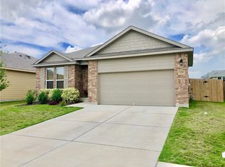 118 Four Star Dr, Elgin, TX 78621
