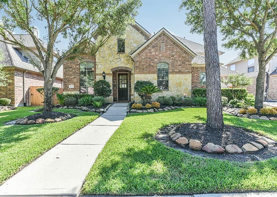1st image of 17322 Tower Falls Ln