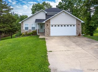 3304 Bobwhite Ln, West Plains, MO 65775