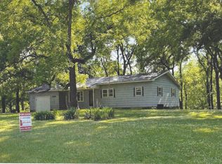 4009 N Union Rd, Cedar Falls, IA 50613