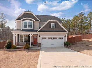 30 Tupelo Rd, Spring Lake, NC 28390