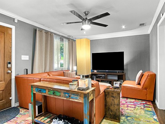 5th image of 2021 Elmwood Blvd