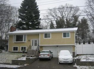 35 Daley St, Needham, MA 02494
