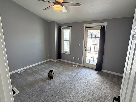 5th image of 5001 Garrison St