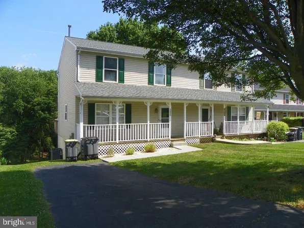 365 Donofrio Dr, Downingtown, PA 19335