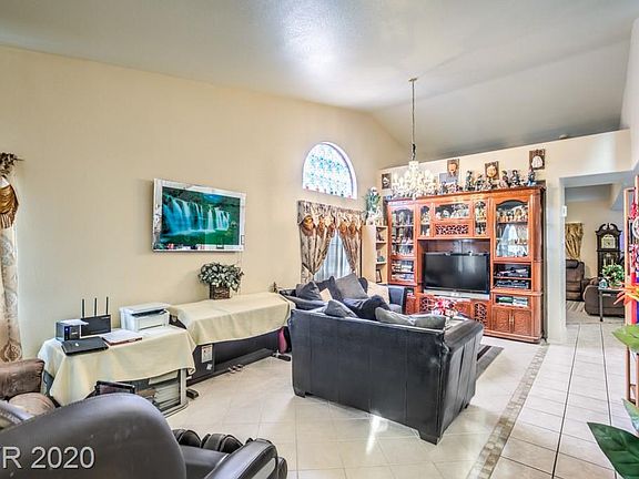 4th image of 5138 Tropical Rain St