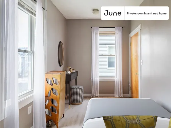 106 Beacon St, Somerville, MA